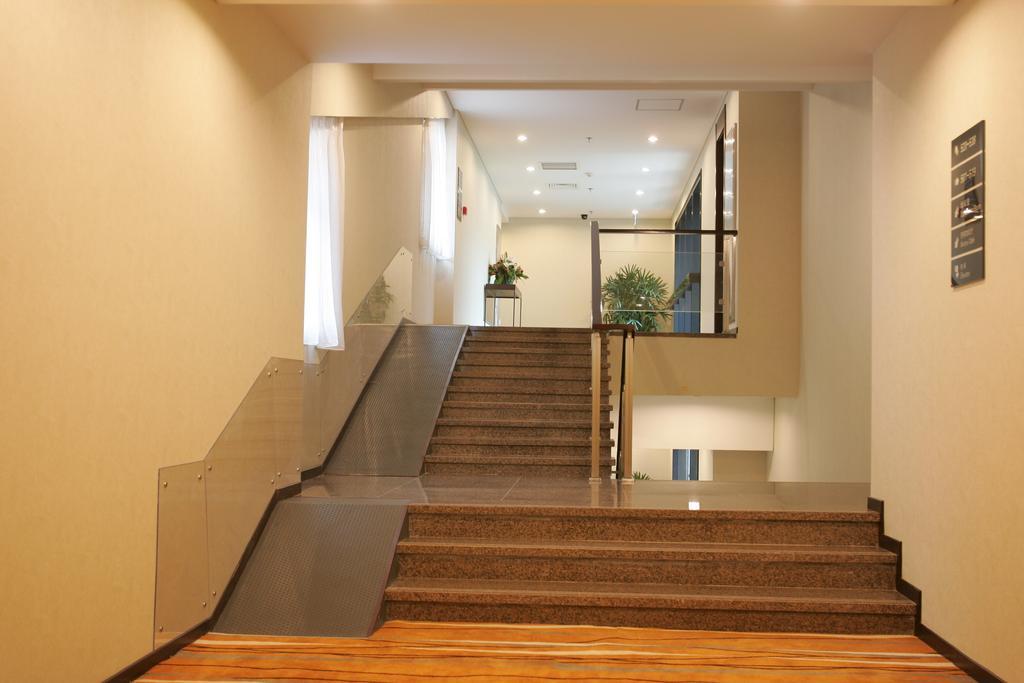Sunjoy Hotel Beijing Exterior photo